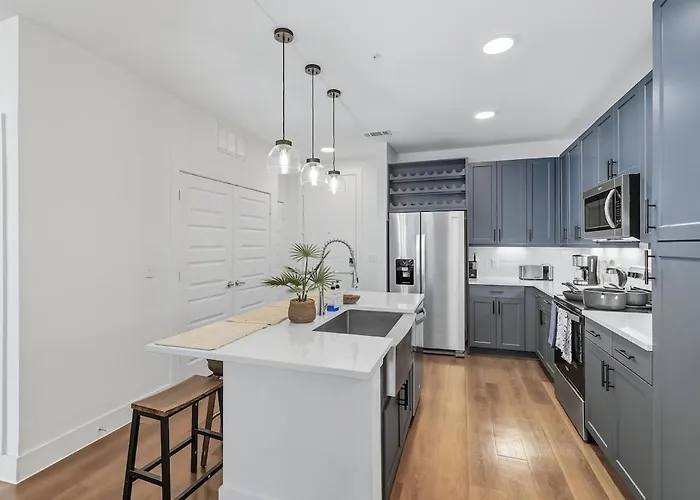 336 Chic 2b2b Near Stockyards, Style Pool & Gym, Golf Simulator, 7m To Dickies Stadium, 15m To At&t Stadium Apartment Fort Worth